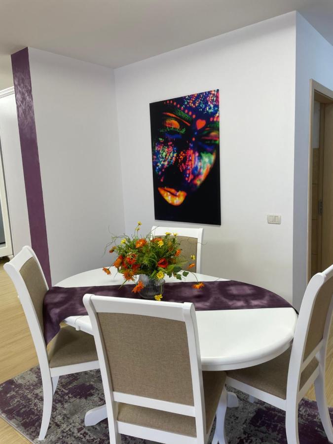 Bibis Apartments Nehoiu Luaran gambar